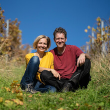 Wolfgang und Silke im Weingarten | © Weingut Wolfgang Lang / Flicker