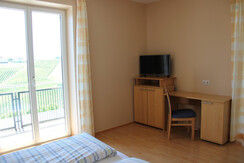 Weingut  Robert Zweytick  Zimmer Ausstattung