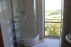 Weingut Buschenschank Gästezimmer Robert Zweytick_