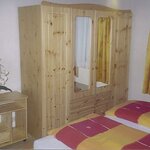 Photo of double room with shower, WC