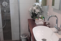 Dusche-Badezimmer