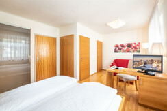 Geräumiges Zimmer