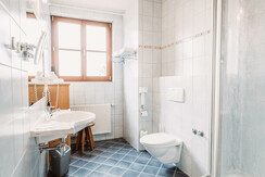 Weingut Wolfgang Maitz Winzersuite Badezimmer