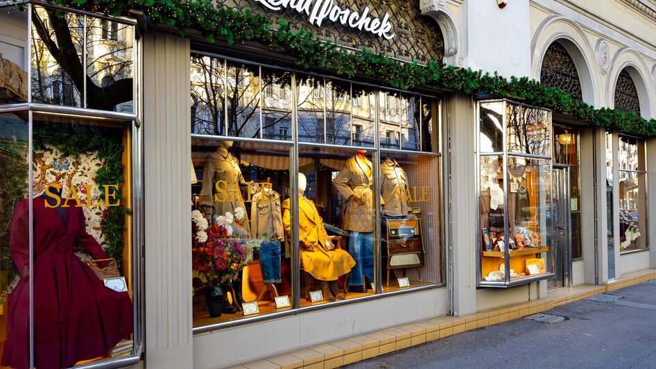 Shopping in Graz - Lena Hoschek | © Graz Tourismus - Harry Schiffer
