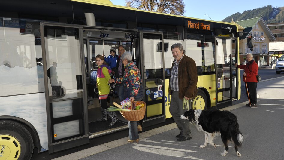 Die Planai-Linienbusse verbinden das obere Ennstal