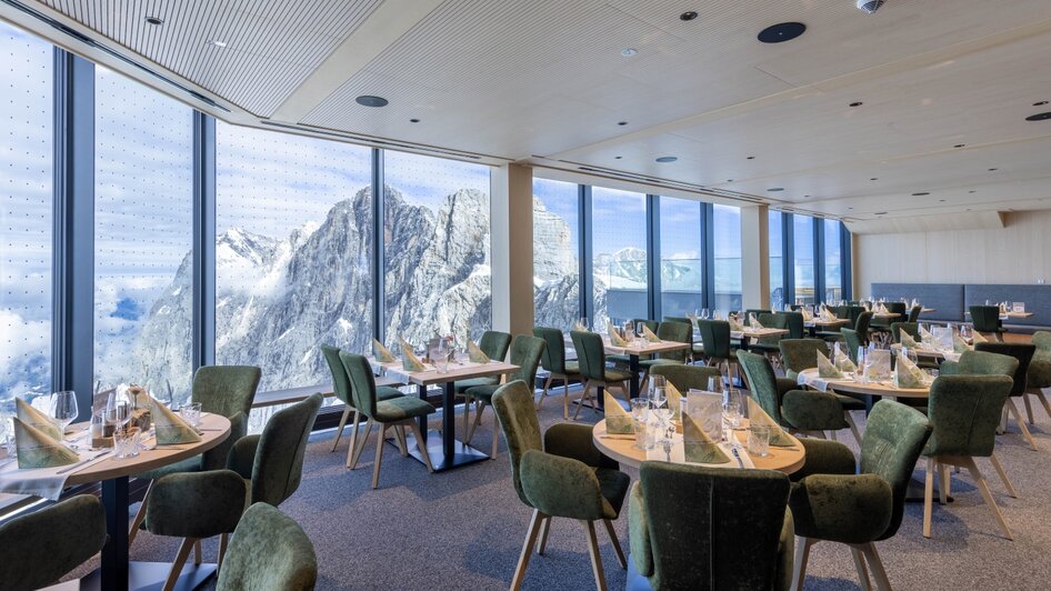 Genuss im Dachstein Gletscherrestaurant