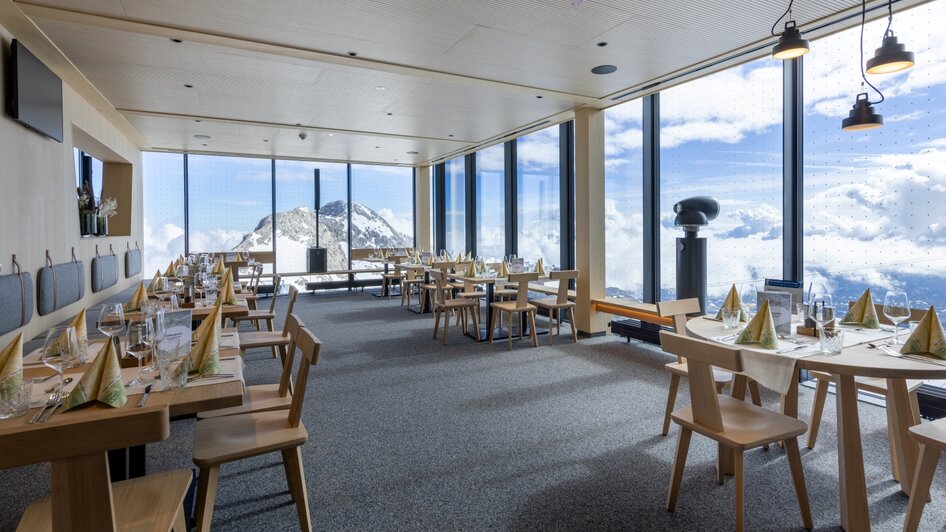 Genuss im Dachstein Gletscherrestaurant