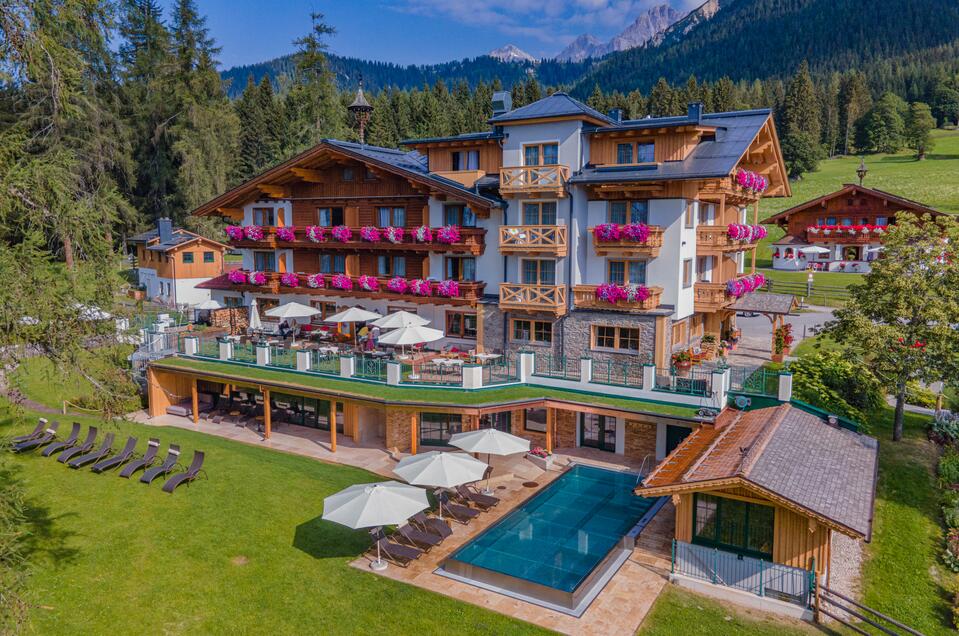 Drehort - Hotel Petershof - Impression #1 | © René Eduard Perhab