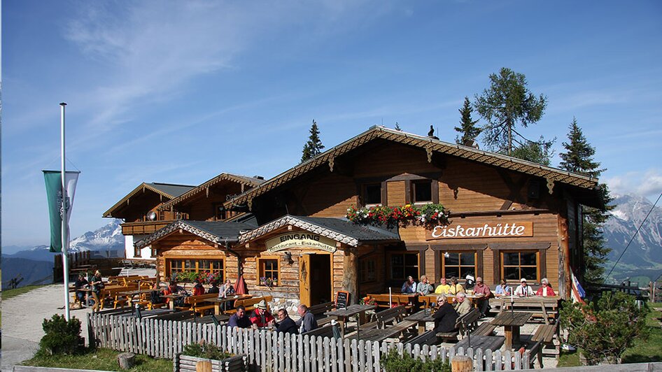 Eiskarhütte im Sommer