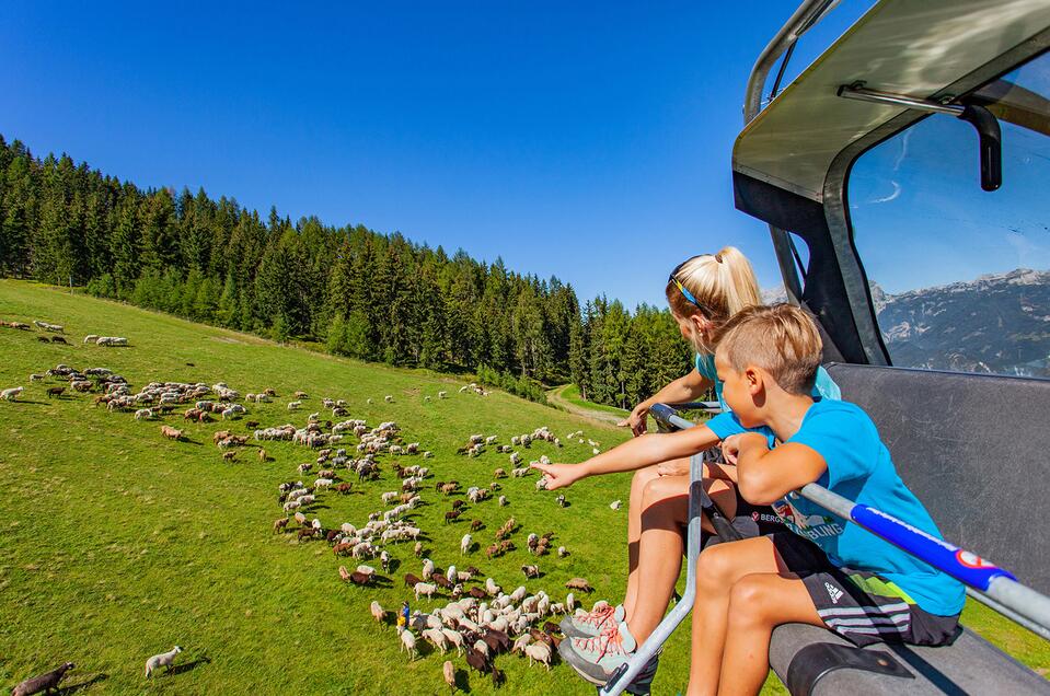 Hauser Kaibling in der Region Schladming-Dachstein | © René Eduard Perhab | René Eduard Perhab Hauser Kaibling 8er-Gondelbahn und 8er-Sesselbahn Kaiblinggrat - Impression #1