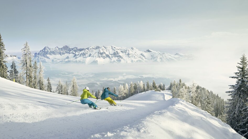 Skifahrer von hinten | © Peter Burgstaller