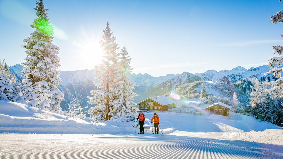 Oben angekommen, genießen Sie das Panorama welches Ihnen unsere Berge bieten. | © René Eduard Perhab