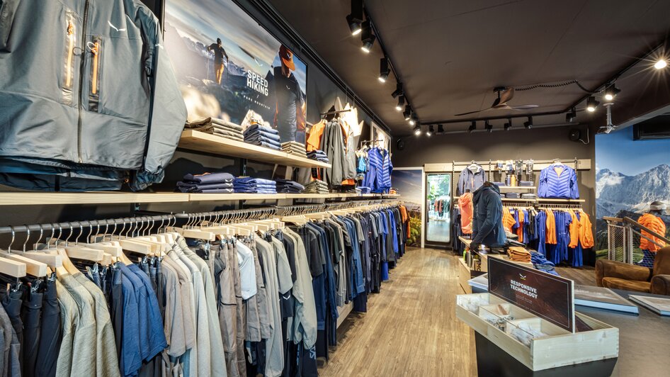Mountain Shop Schladming,  BY Irene Reingruber - Impression #2.3