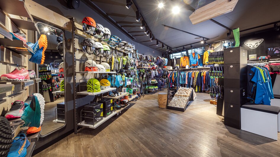 Mountain Shop Schladming,  BY Irene Reingruber - Impression #2.11