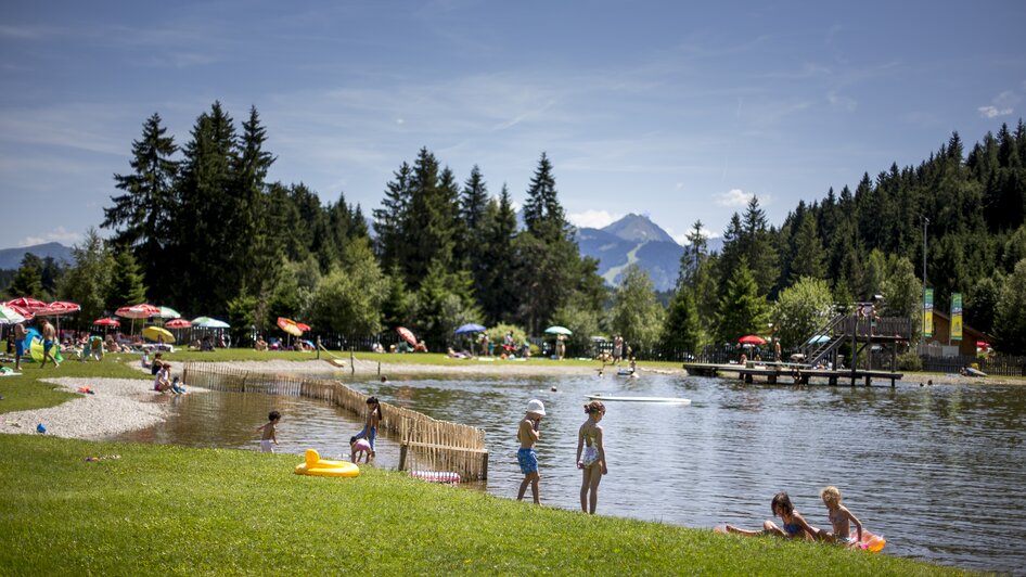 Kinder beim Badesee. | © Hans-Peter Steiner