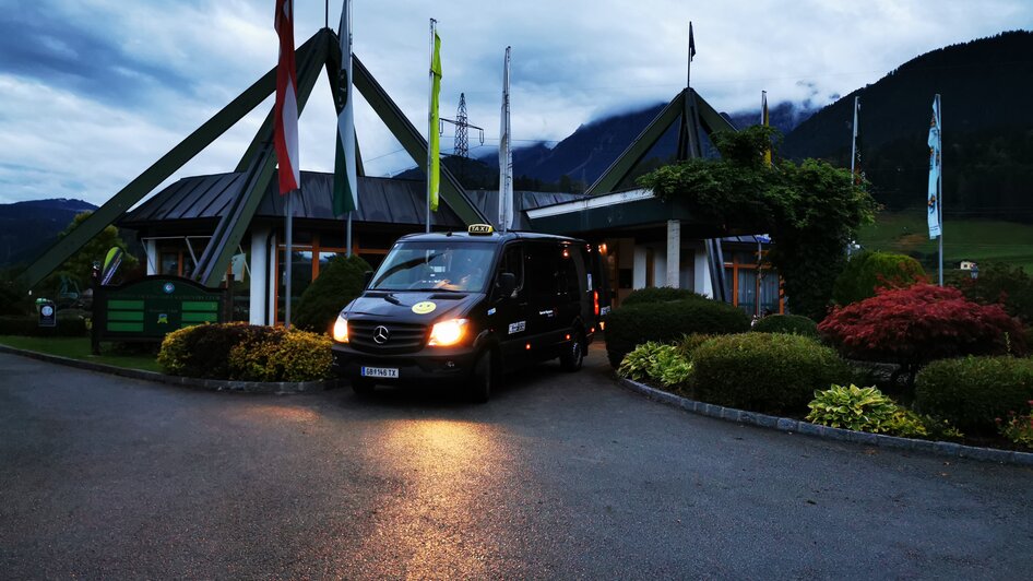 Taxi HJ | Hansjürgen Binder  - Impression #2.2 | © Golfplatz Haus im Ennstal