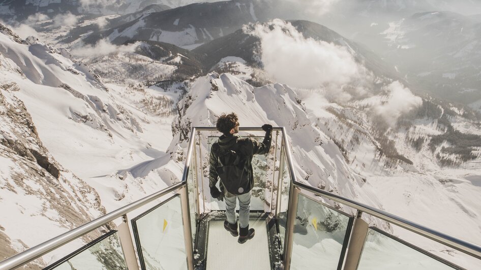 Die Treppe ins Nichts am Dachstein