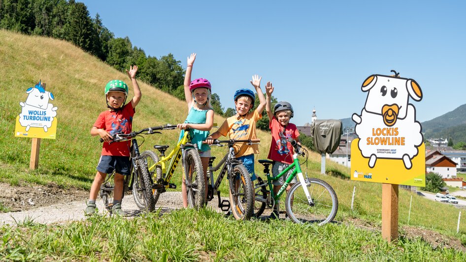 Kinder biken | © Henrieke Ibing